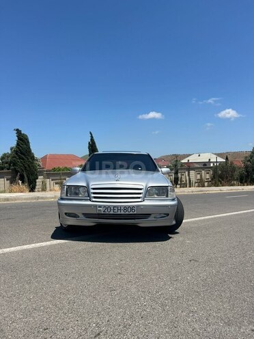 Mercedes C 230 2000, 235,566 km - 2.3 л - Bakı