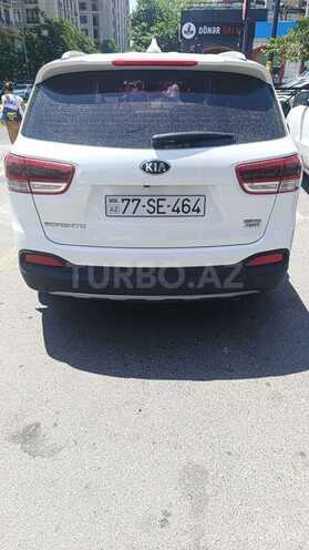 Kia Sorento-2