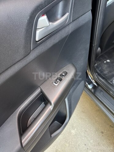 Kia Sportage 2018, 89,900 km - 2.0 l - Bakı
