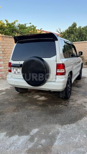Mitsubishi Pajero io 2000, 345,000 km - 1.8 l - Bakı