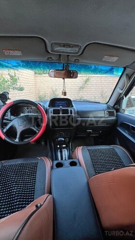 Mitsubishi Pajero io 2000, 345,000 km - 1.8 l - Bakı