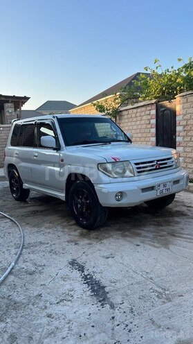 Mitsubishi Pajero io 2000, 345,000 km - 1.8 l - Bakı