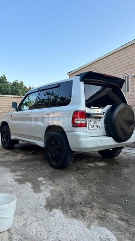 Mitsubishi Pajero io 2000, 345,000 km - 1.8 l - Bakı