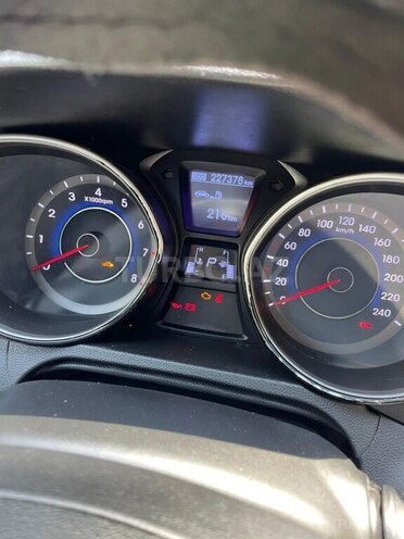 Hyundai Elantra 2011, 227,378 km - 1.8 l - Sumqayıt