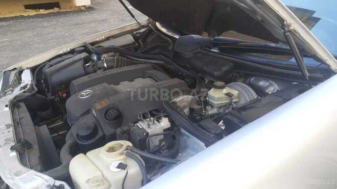 Mercedes E 280 2000, 285,148 km - 2.8 л - Bakı