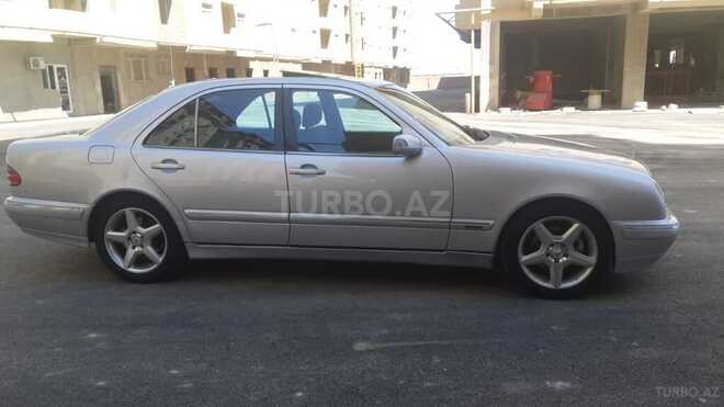 Mercedes E 280 2000, 285,148 km - 2.8 л - Bakı