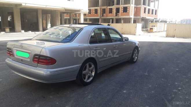 Mercedes E 280 2000, 285,148 km - 2.8 л - Bakı