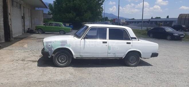 LADA (VAZ) 2105 1983, 95,000 km - 1.5 l - İsmayıllı
