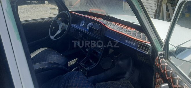 LADA (VAZ) 2105 1983, 95,000 km - 1.5 l - İsmayıllı