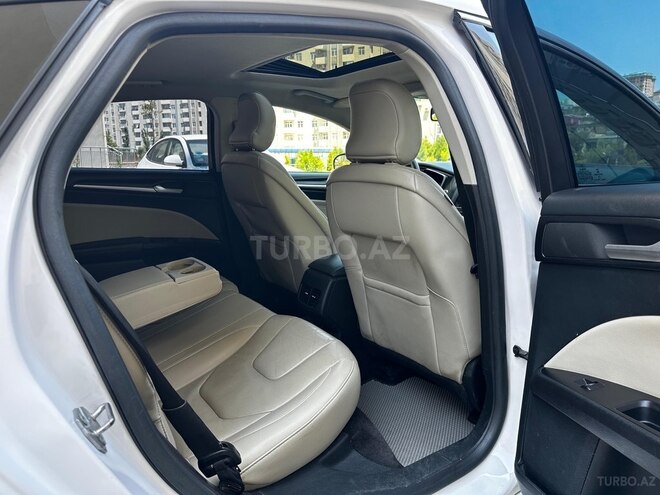 Ford Fusion (North America) 2017, 180,000 km - 2.0 л - Bakı