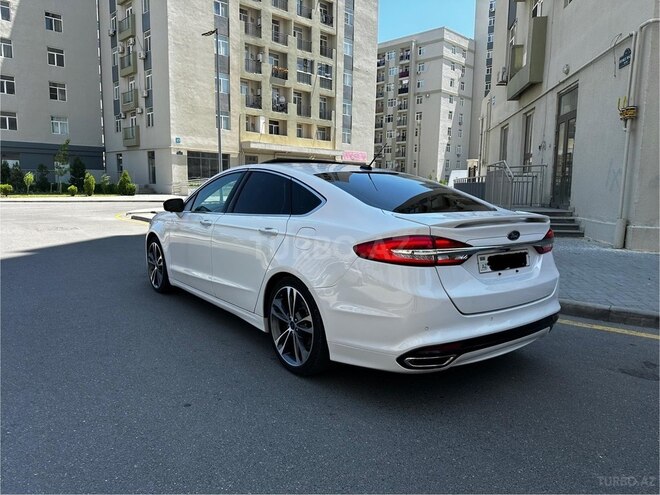 Ford Fusion (North America) 2017, 180,000 km - 2.0 л - Bakı