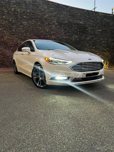 Ford Fusion (North America) 2017, 180,000 km - 2.0 л - Bakı