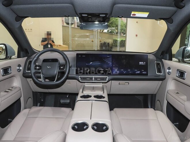 Li Auto L9 2025, 0 km - 1.5 l - Bakı