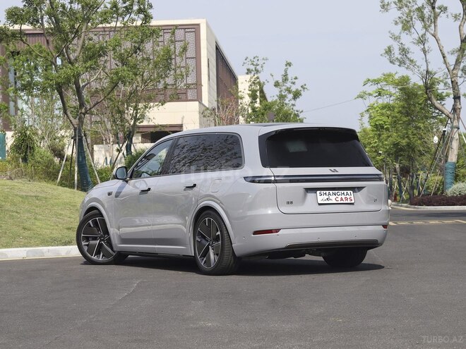 Li Auto L9 2025, 0 km - 1.5 l - Bakı