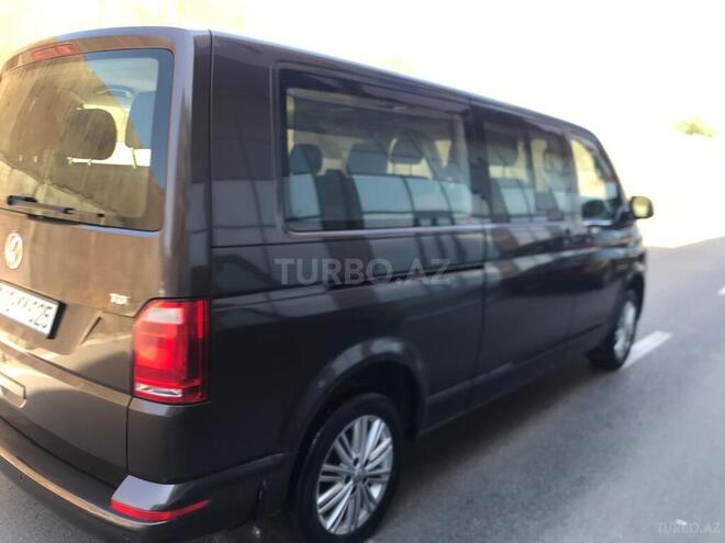 Volkswagen Caravelle 2017, 286,000 km - 2.0 l - Bakı