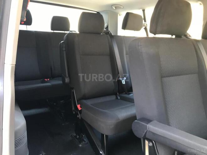 Volkswagen Caravelle 2017, 286,000 km - 2.0 l - Bakı