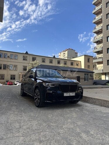 BMW X7-17