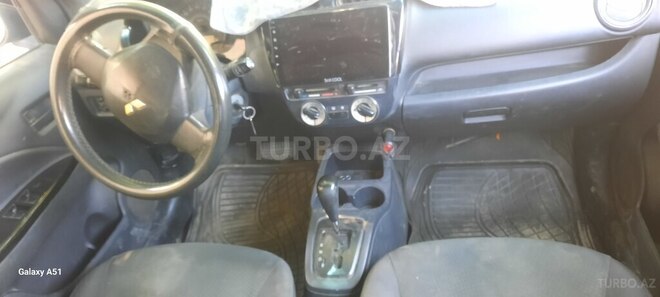Mitsubishi Attrage 2014, 188,000 km - 1.2 l - Quba