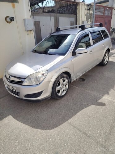 Opel Astra 2008, 235,300 km - 1.3 l - Bakı