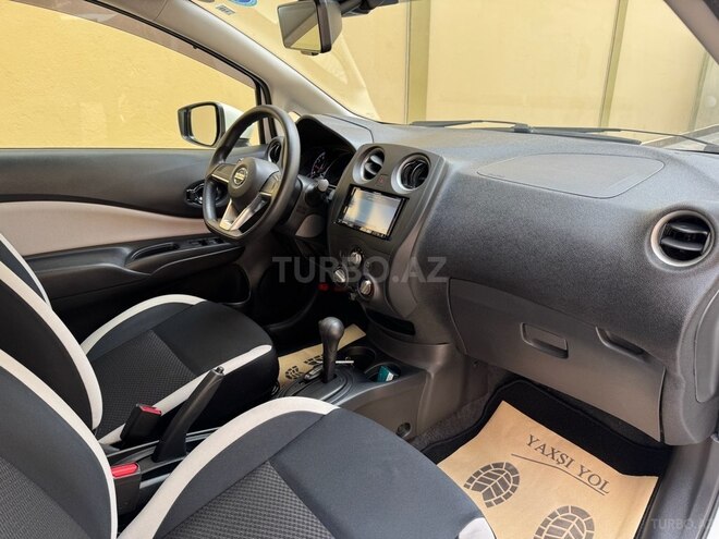 Nissan Note-9