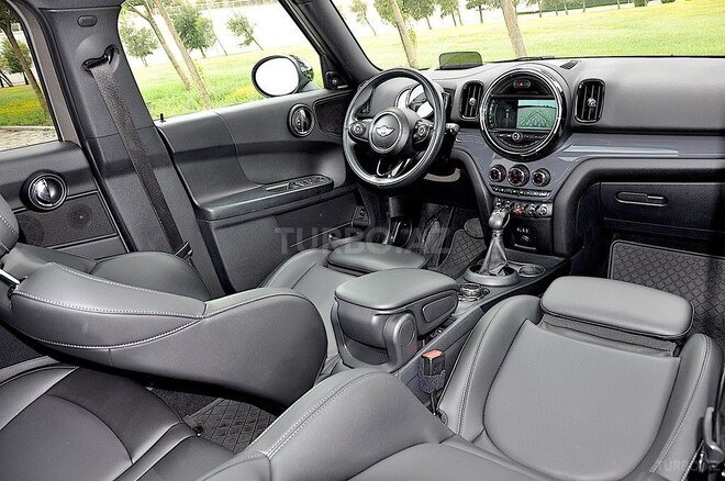 Mini Countryman 2018, 73,000 km - 1.5 l - Bakı