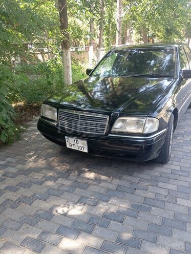 Mercedes C 220 1996, 300,480 km - 2.2 л - Ucar