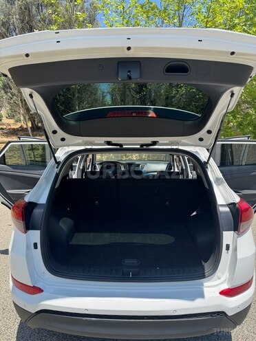Hyundai Tucson 2016, 179,146 km - 1.7 l - Bakı