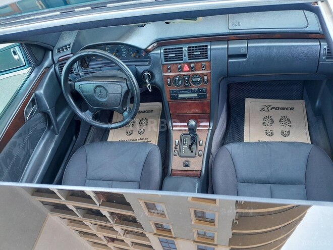 Mercedes E 230 1996, 345,217 km - 2.3 l - Sumqayıt