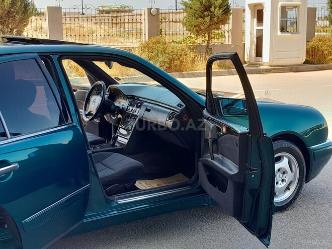 Mercedes E 230 1996, 345,217 km - 2.3 l - Sumqayıt