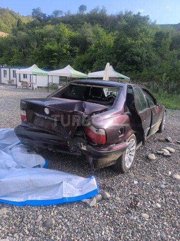 BMW 316 1991, 440,600 km - 1.6 l - Masallı