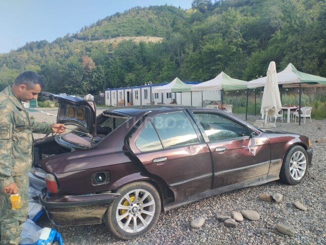 BMW 316 1991, 440,600 km - 1.6 l - Masallı