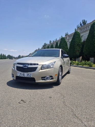 Chevrolet Cruze-1