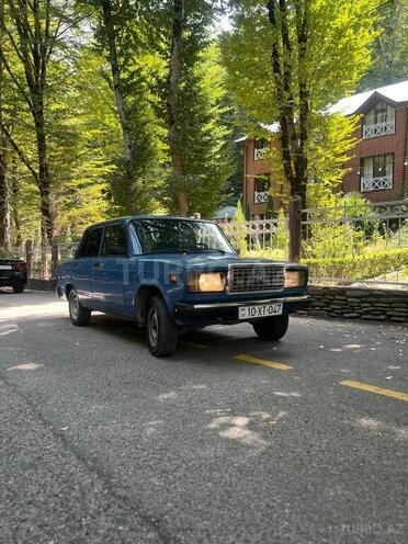 LADA (VAZ) 2107 2005, 55,000 km - 1.6 l - Quba