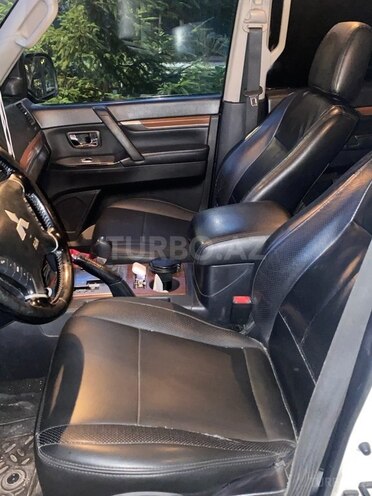 Mitsubishi Pajero 2007, 680,000 km - 3.0 л - Bakı