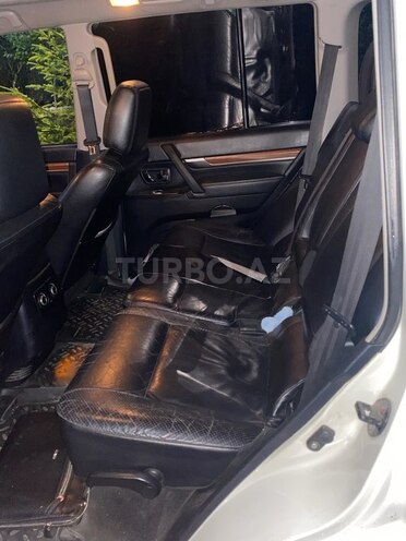 Mitsubishi Pajero 2007, 680,000 km - 3.0 л - Bakı