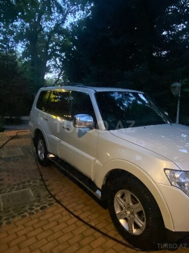 Mitsubishi Pajero 2007, 680,000 km - 3.0 л - Bakı