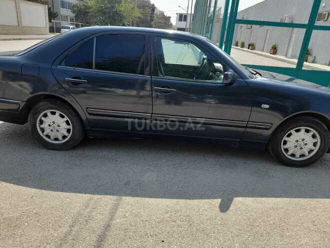 Mercedes E 200 1997, 490,000 km - 2.0 l - Bakı