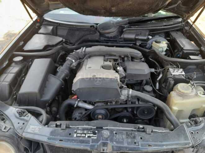 Mercedes E 200 1997, 490,000 km - 2.0 l - Bakı
