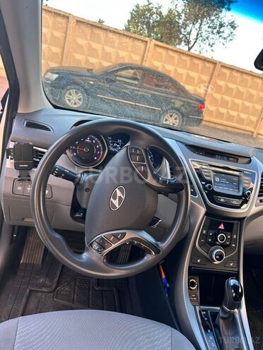 Hyundai Elantra 2014, 200,000 km - 1.8 l - Bakı