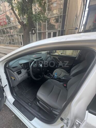 Hyundai Elantra 2014, 200,000 km - 1.8 l - Bakı