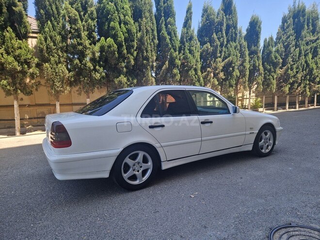 Mercedes C 200 1998, 425,000 km - 2.0 l - Bakı