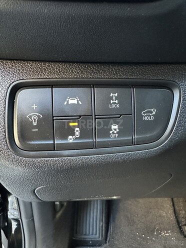 Hyundai Santa Fe-11