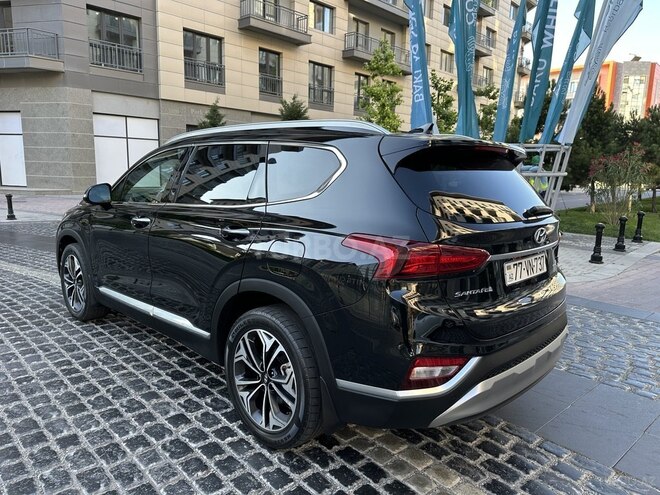 Hyundai Santa Fe-3