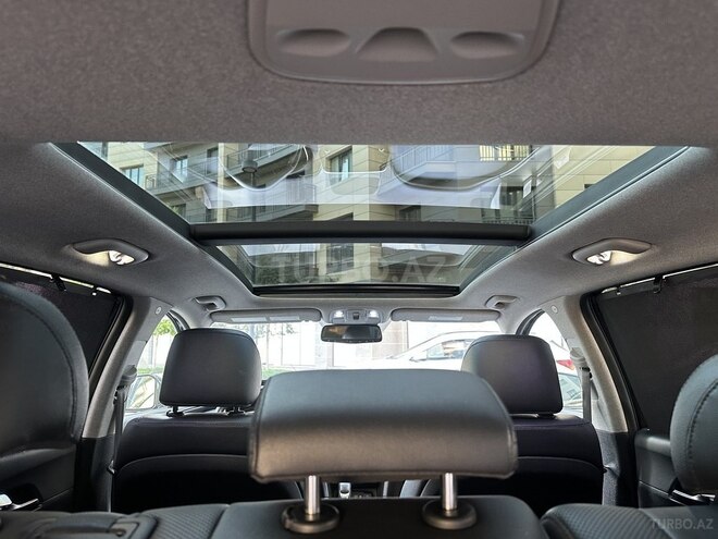Hyundai Santa Fe-12