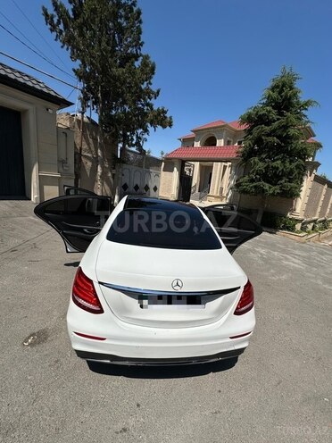 Mercedes E 250 2018, 79,877 km - 2.2 l - Bakı