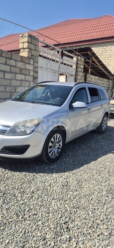 Opel Astra 2006, 180,000 km - 1.4 l - Şəmkir
