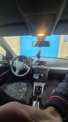 Opel Astra 2006, 180,000 km - 1.4 l - Şəmkir