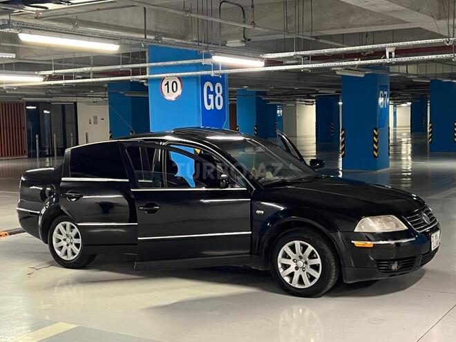 Volkswagen Passat 2003, 245,271 km - 1.8 l - Gəncə