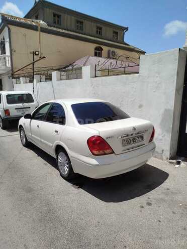 Nissan Sunny-6