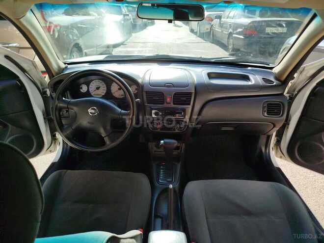 Nissan Sunny-8